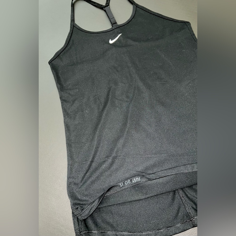 Nike Dri-Fit Tank Top Racerback - Picture 2 of 6